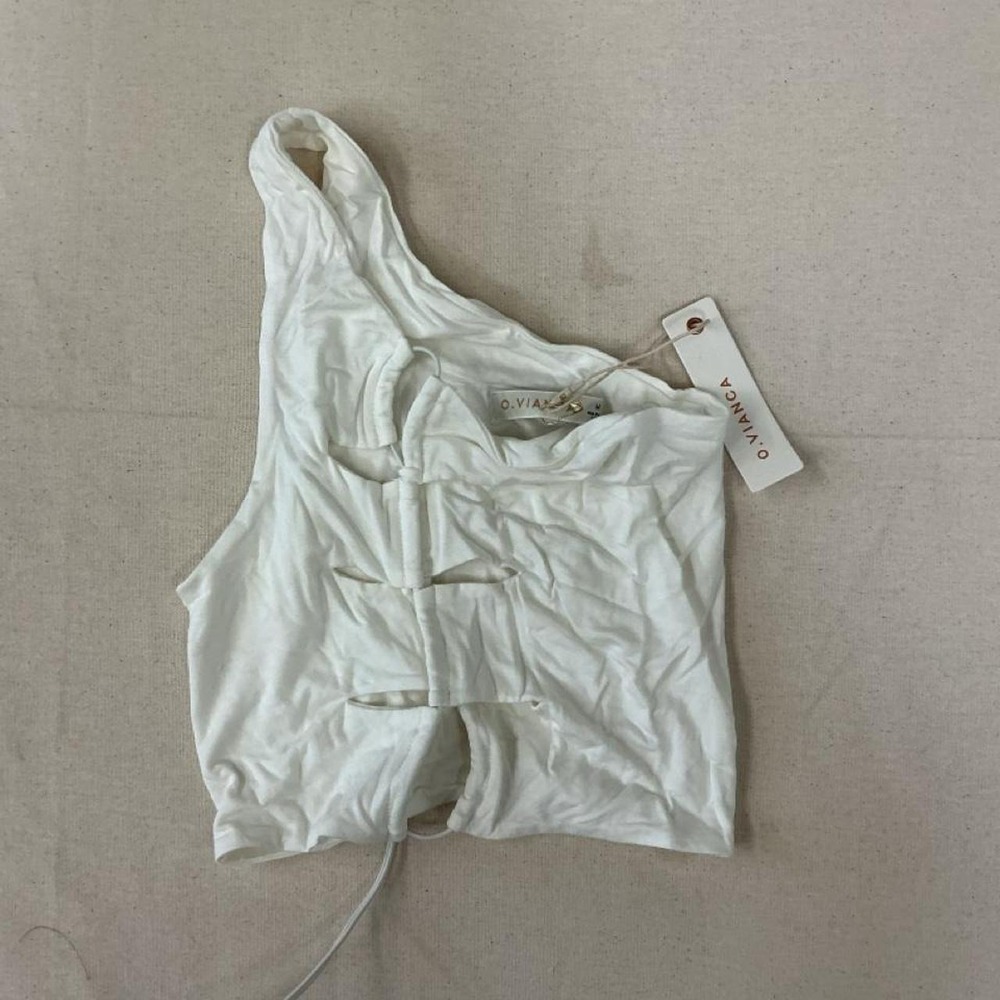 O.Vianca‎ white one-shoulder crop top